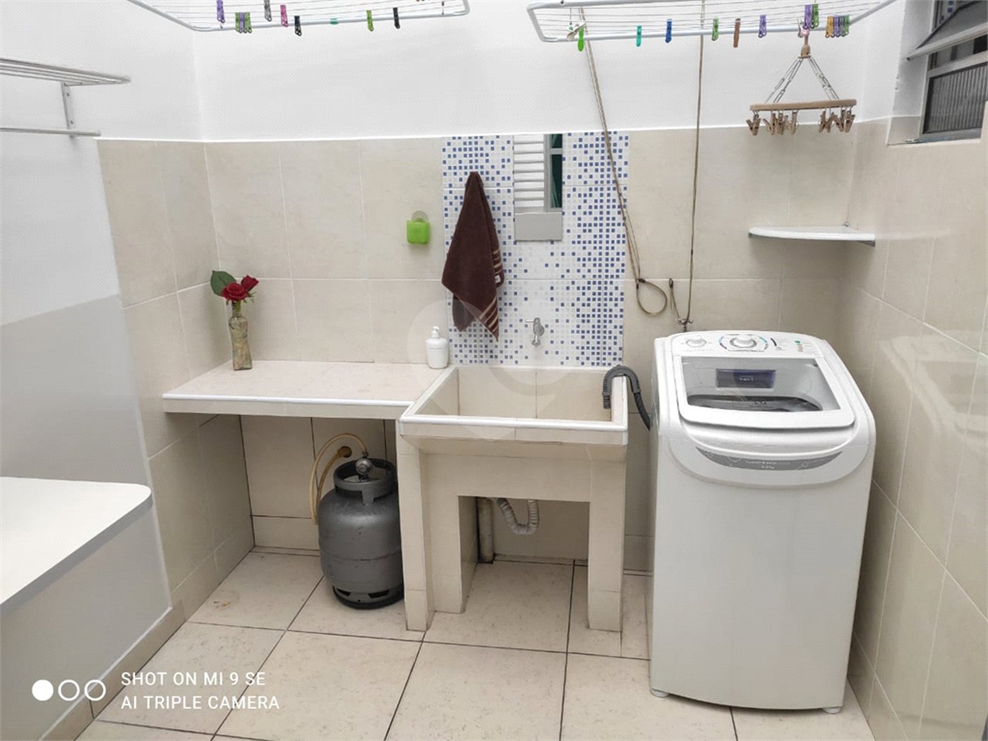 Sobrado à venda com 1 suíte em Jardim Luciana, Itaquaquecetuba, SP