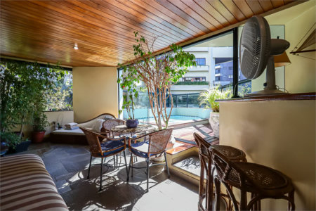 Apartamento à venda ou para alugar com 4 suítes em Jardim Vitória Régia, São Paulo, SP
