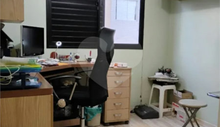 Apartamento à venda com 4 quartos, sendo 1 suíte,  em Cidade São Francisco, São Paulo, SP