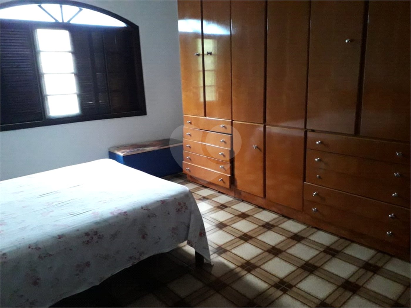 Sobrado à venda com 4 quartos em Tremembé, São Paulo, SP