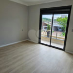 Casa à venda com 3 quartos, sendo 4 suítes, no condomínio Reserva dos Vinhedos, Louveira - SP