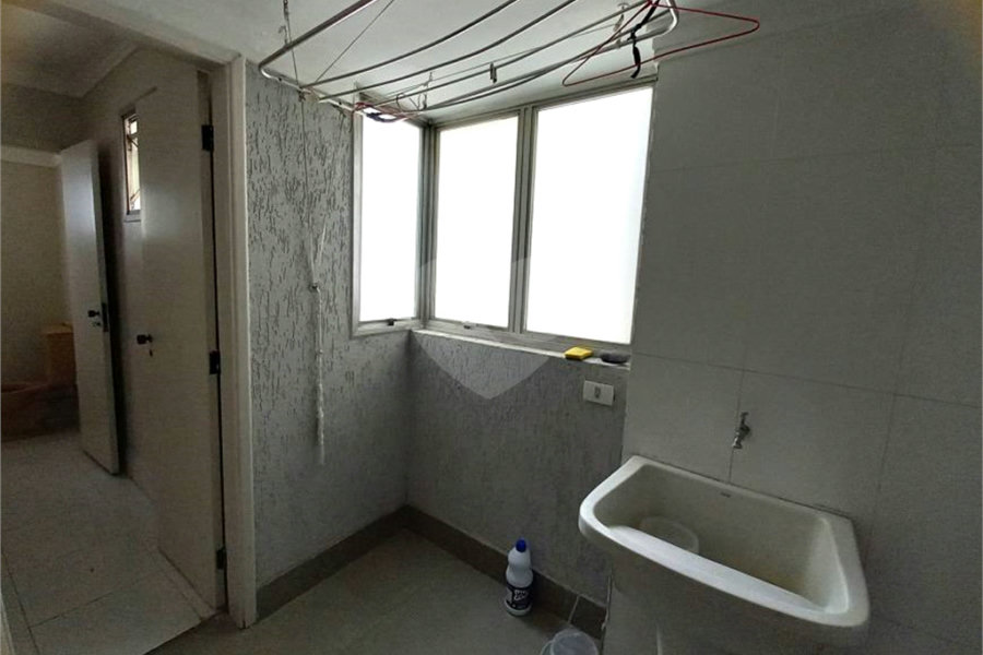 Apartamento à venda com 3 quartos, sendo 1 suíte, em Santana, São Paulo, SP