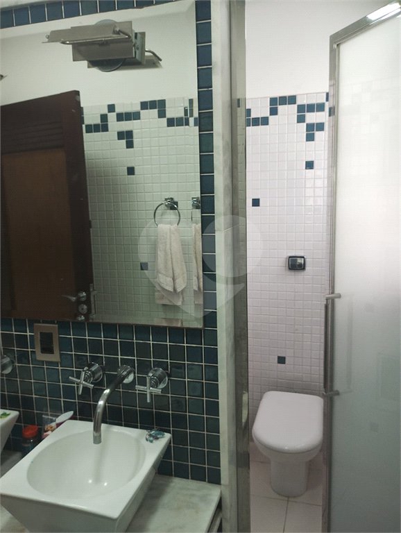 Casa à venda com 5 quartos, sendo 4 suítes, no condomínio Santa Teresa, Jundiaí - SP