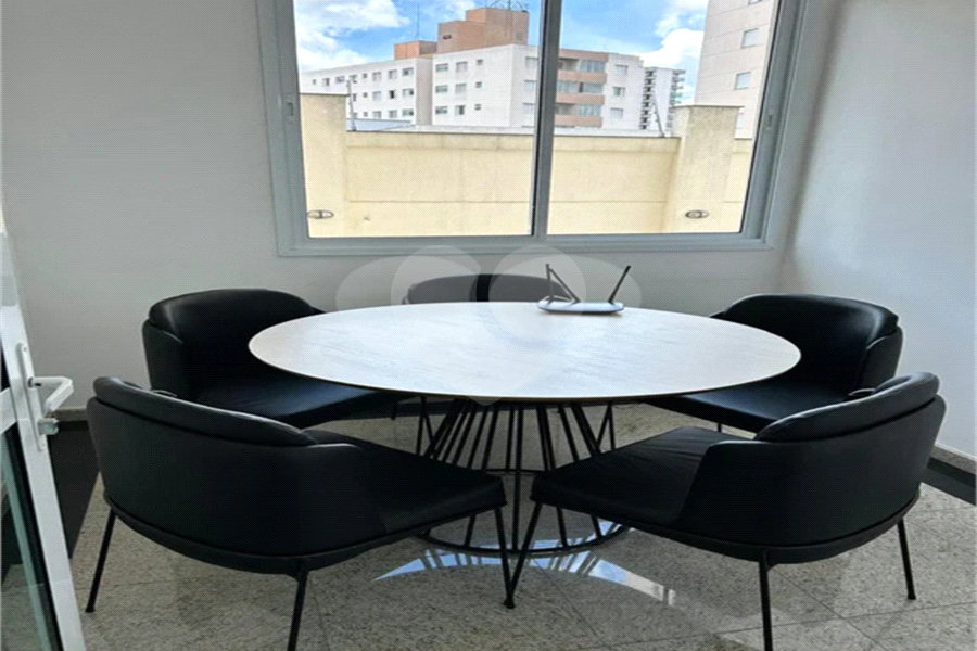 Apartamento à venda com 3 suítes em Vila Rosalia, Guarulhos, SP