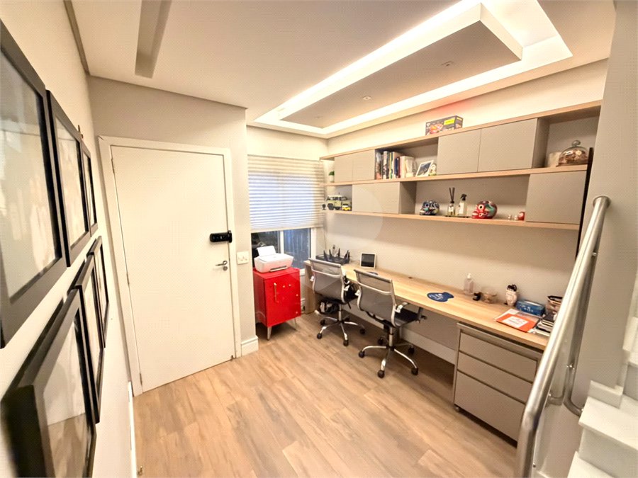 Casa à venda com 3 suítes no condomínio Villaggio Della Hípica, São Paulo - SP