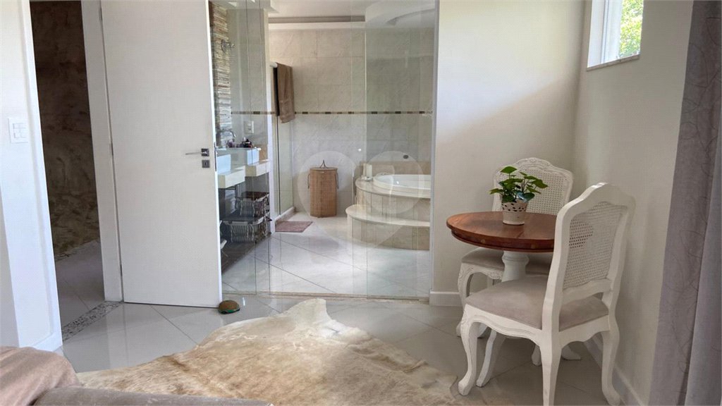 Casa à venda com 3 suítes no condomínio Padre Belizário 2, Rio de Janeiro - RJ