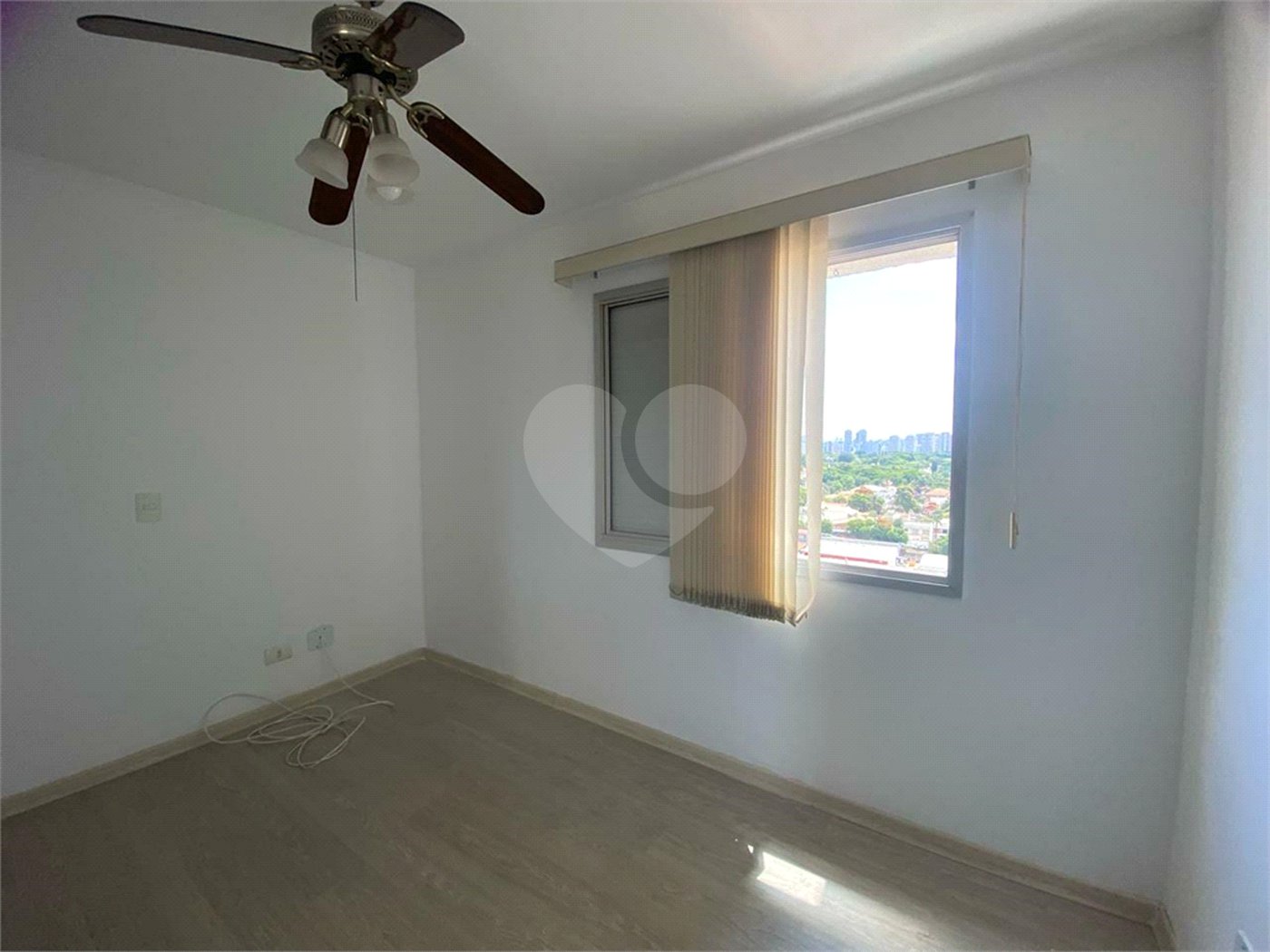 Apartamento à venda com 2 quartos em Vila Alexandria, São Paulo, SP