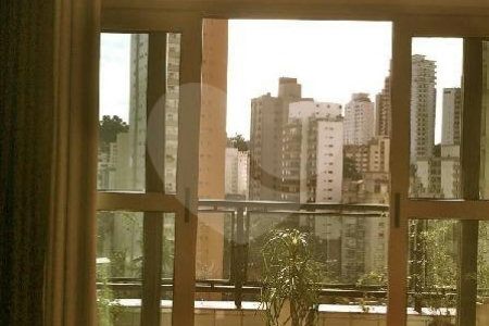 Apartamento à venda com 3 suítes em Vila Morumbi, São Paulo, SP
