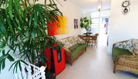 Sobrado à venda com 4 quartos, sendo 3 suítes,  em Vila Paulicéia, São Paulo, SP