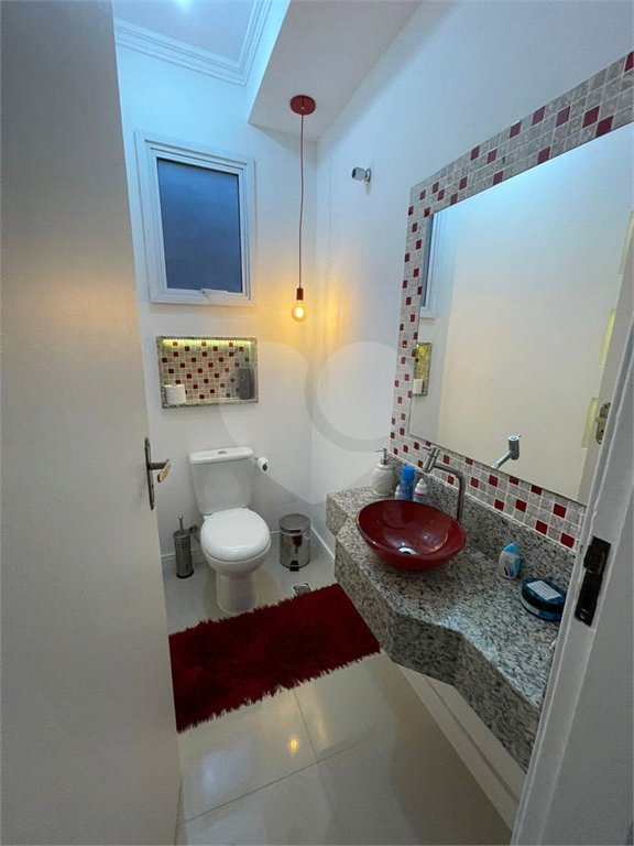 Casa à venda com 3 suítes no condomínio Residencial Rubi, Mogi das Cruzes - SP