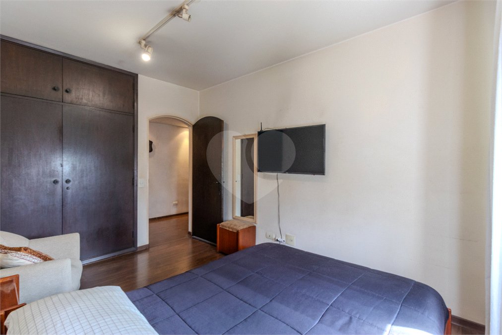 Apartamento à venda com 3 quartos, sendo 1 suíte,  em Granja Julieta, São Paulo, SP