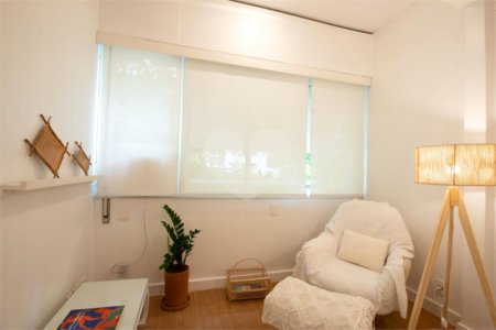 Apartamento à venda com 3 quartos, sendo 1 suíte, em Leme, Rio de Janeiro, RJ