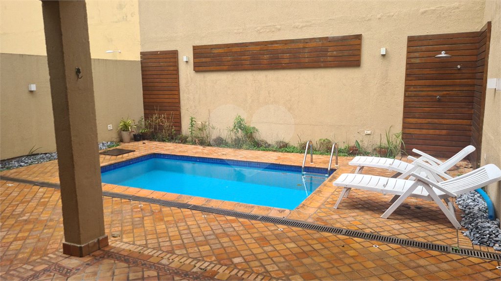 Casa à venda com 3 suítes no condomínio Residencial Courtyard Village, São Paulo - SP