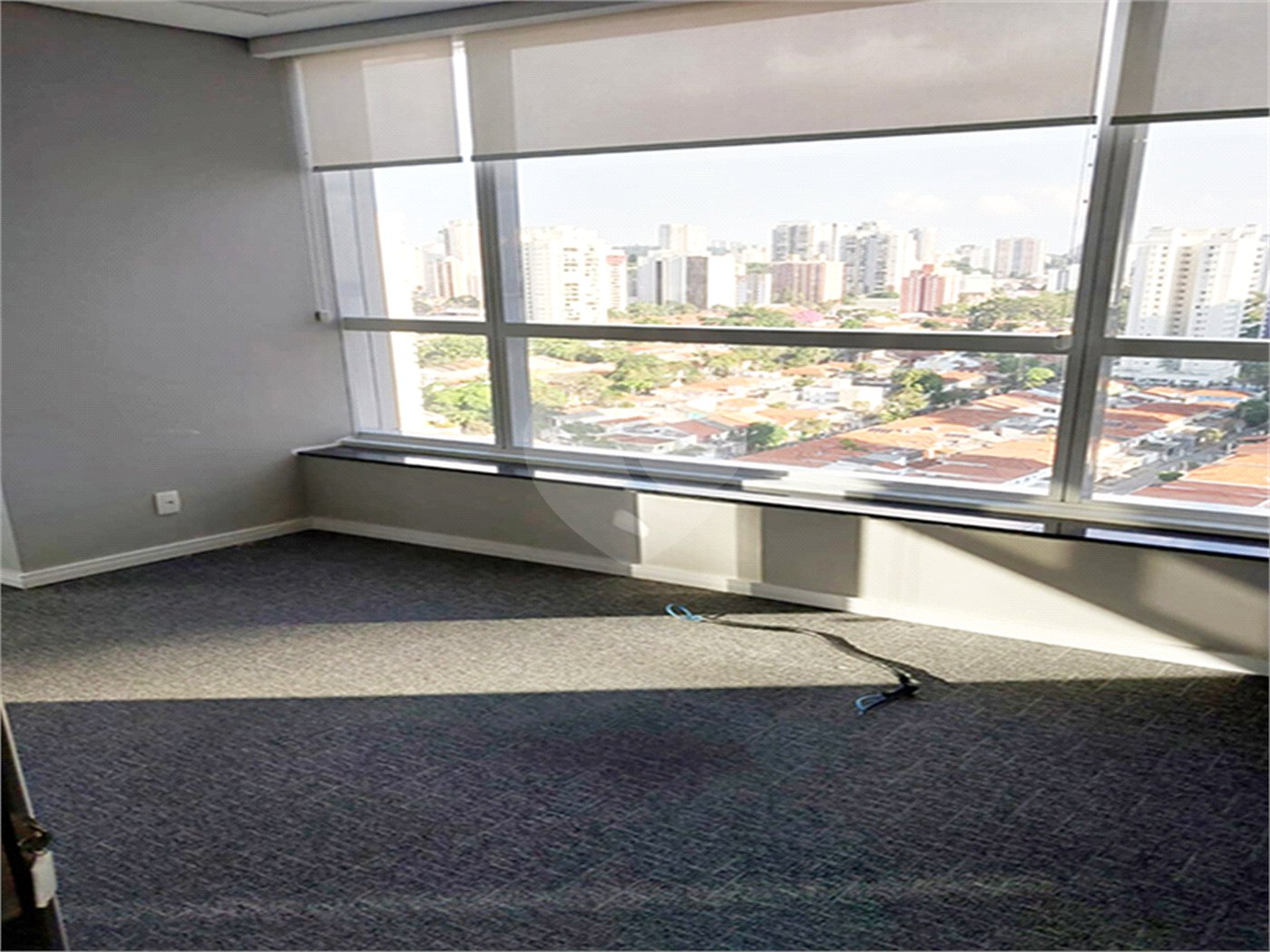 Sala à venda em Jardim das Acácias, São Paulo, SP