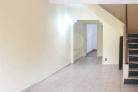 Casa à venda com 2 quartos em Vila Mariana, São Paulo, SP