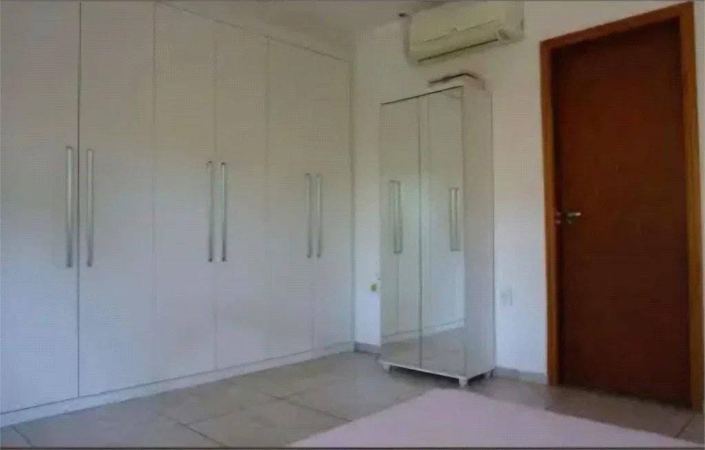 Casa à venda com 3 quartos, sendo 1 suíte, em Conjunto Residencial Butantã, São Paulo, SP