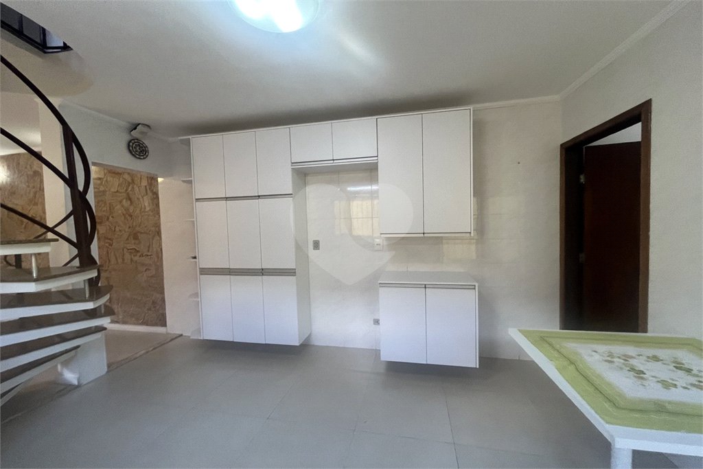 Sobrado à venda com 5 quartos, sendo 2 suítes,  em Jaçanã, São Paulo, SP