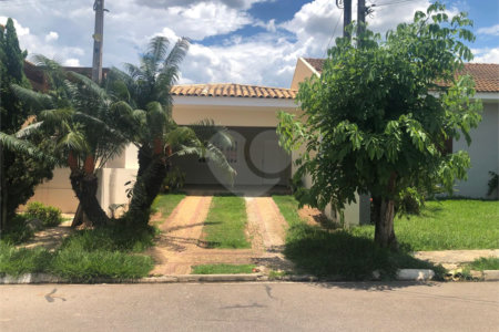 Casa à venda com 2 quartos em Parque Residencial Rafael Alcalá, Porto Feliz, SP