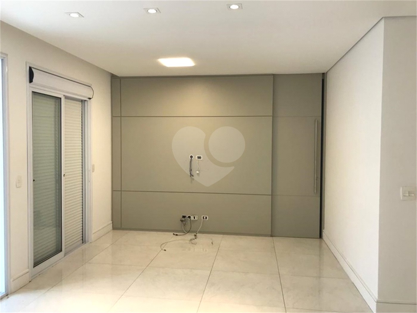 Apartamento à venda ou para alugar com 2 suítes em Tremembé, São Paulo, SP