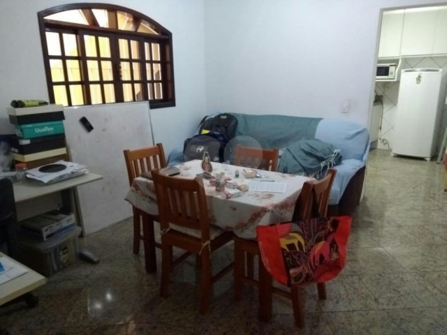 Sobrado à venda com 3 quartos, sendo 1 suíte,  em Vila Guilherme, São Paulo, SP