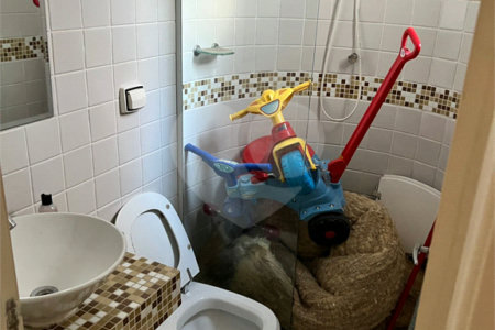 Casa à venda com 4 quartos, sendo 3 suítes, em Chácara Monte Alegre, São Paulo, SP