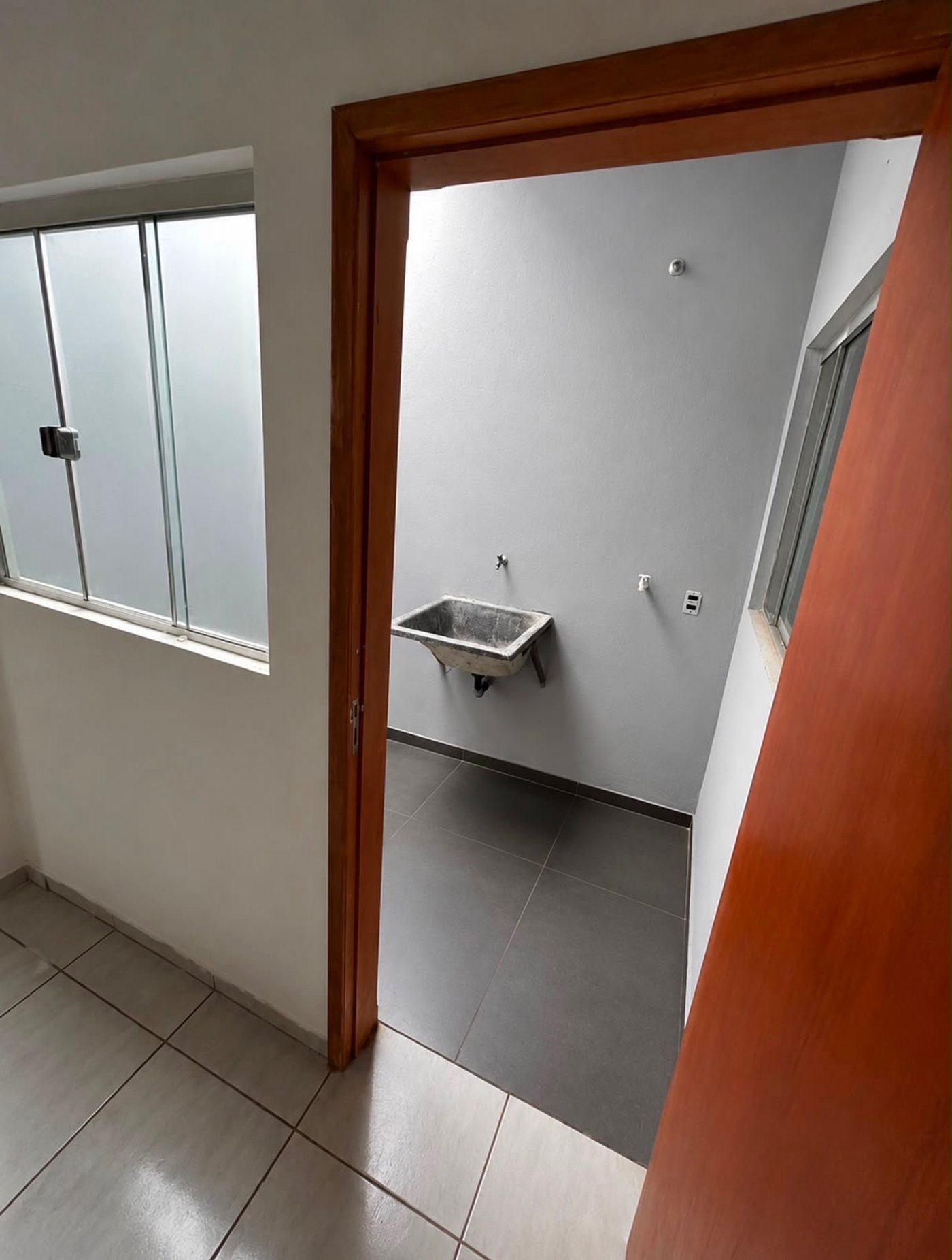 Casa à venda com 2 quartos em Vila Nova, Três Lagoas, MS