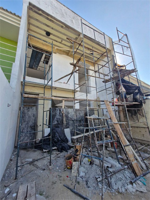 Casa à venda com 4 suítes no condomínio Vale das Palmeiras., Rio de Janeiro - RJ