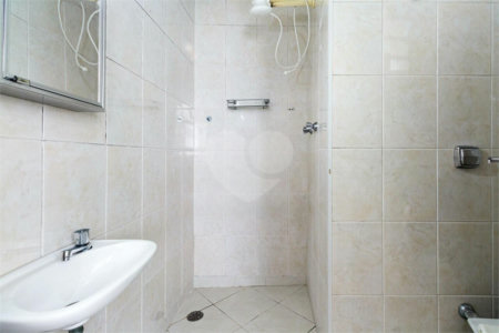 Apartamento à venda com 3 quartos, sendo 1 suíte,  em Santa Cecília, São Paulo, SP