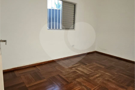Apartamento à venda com 3 quartos, sendo 1 suíte,  em Vila Suissa, Mogi das Cruzes, SP