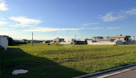 Terreno à venda em Ogiva, Cabo Frio, RJ