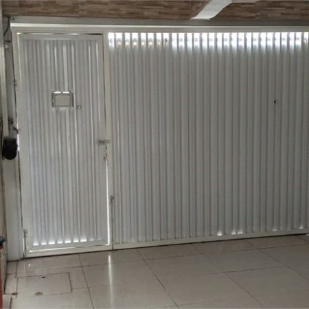 Sobrado à venda com 4 quartos, sendo 2 suítes, em Rio Pequeno, São Paulo, SP