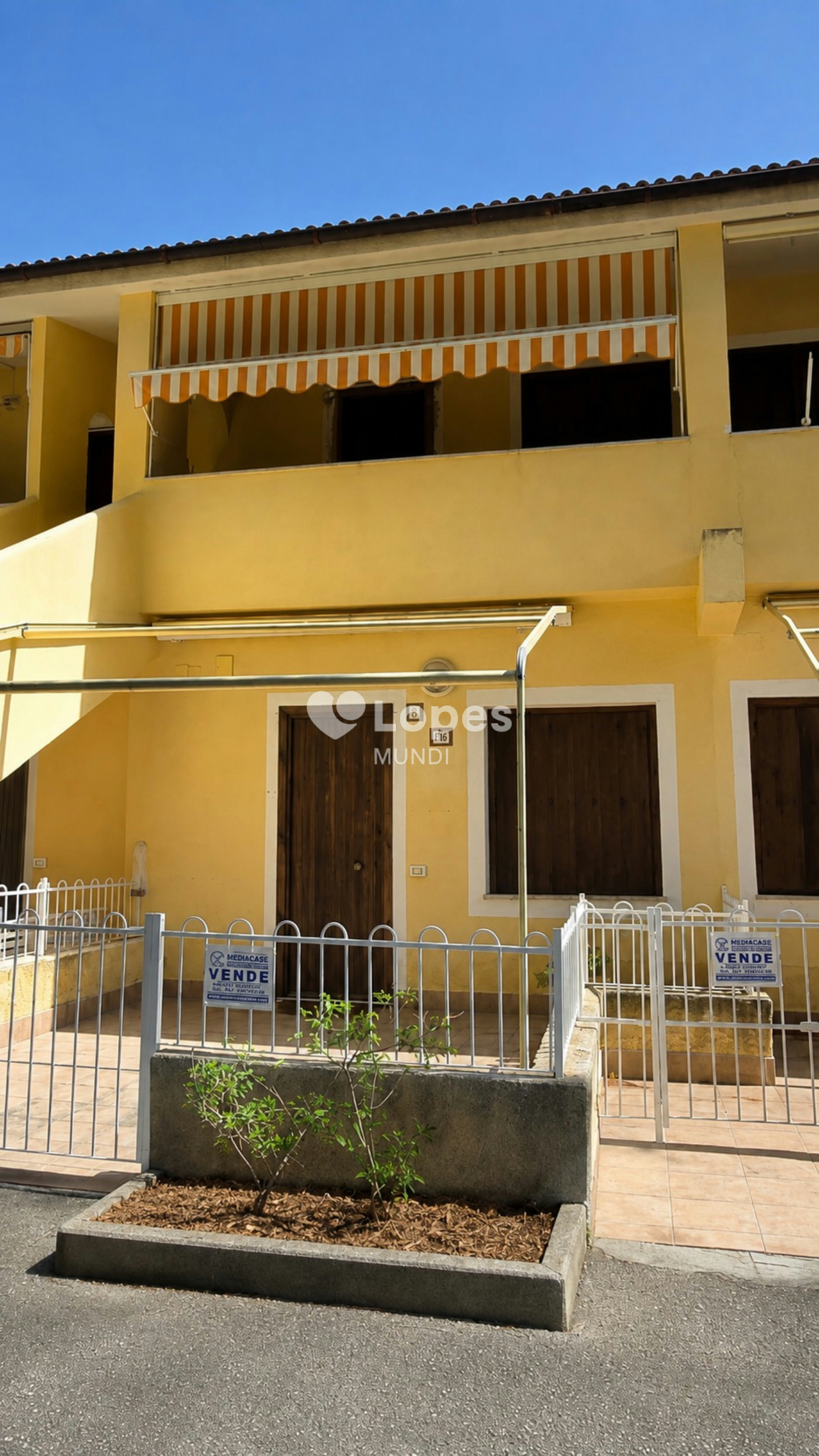 Apartamento com 1 quarto à venda em San Lucido – A 500 m da praia