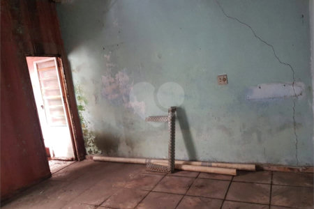 Casa à venda com 3 quartos em Jardim Helena, Ferraz de Vasconcelos, SP