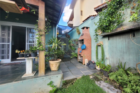 Casa à venda com 3 quartos, sendo 1 suíte, em Itapetinga, Atibaia, SP