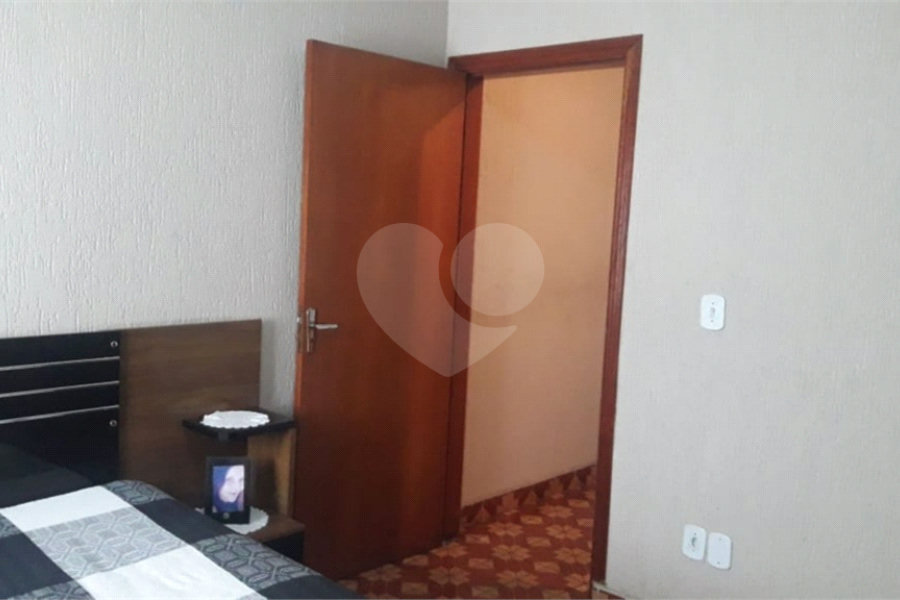 Sobrado à venda com 3 quartos, sendo 1 suíte, em Parque Continental I, Guarulhos, SP