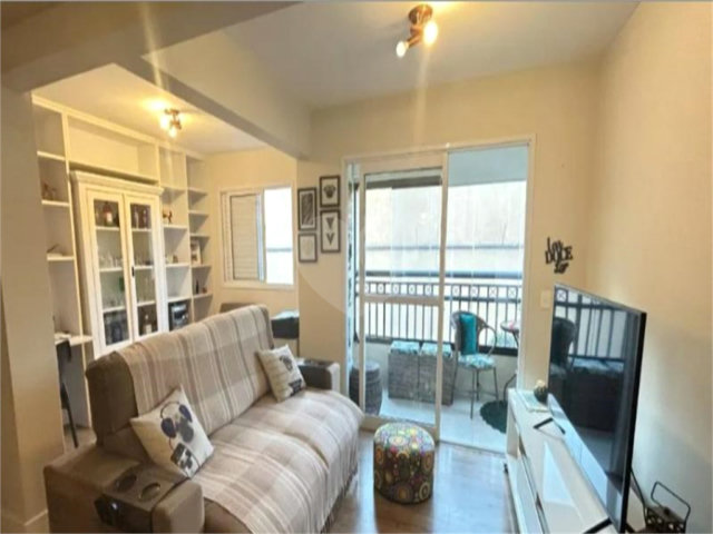 Apartamento à venda com 3 quartos, sendo 2 suítes,  em Santana, São Paulo, SP