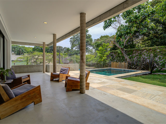 Casa à venda com 3 suítes em Alto da Boa Vista, São Paulo, SP
