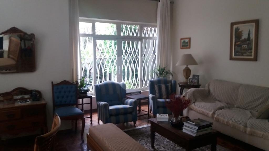 Sobrado à venda com 4 quartos, sendo 1 suíte,  em Santa Teresinha, São Paulo, SP