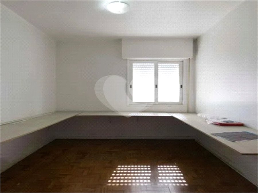 Apartamento à venda com 3 quartos, sendo 2 suítes, em Cambuci, São Paulo, SP