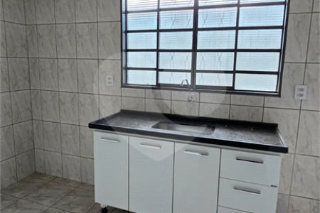 Casa para alugar com 1 quarto em Vila Suconasa, Araraquara, SP