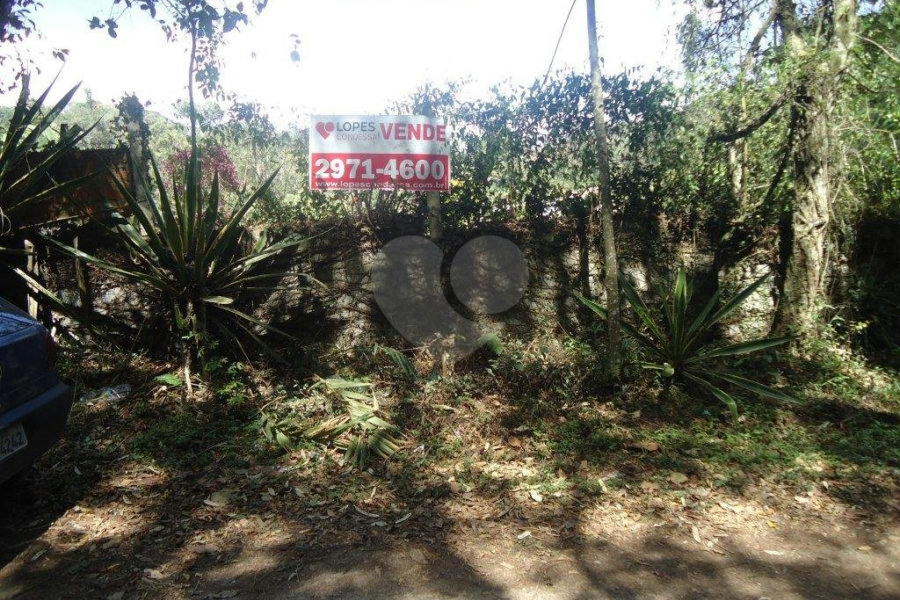 Terreno à venda com 1 quarto no Centro, Mairiporã, SP