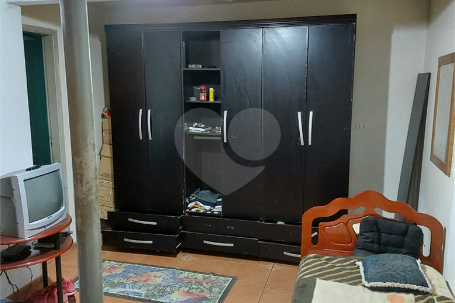 Terreno à venda com 5 quartos, sendo 1 suíte,  em Vila Gustavo, São Paulo, SP