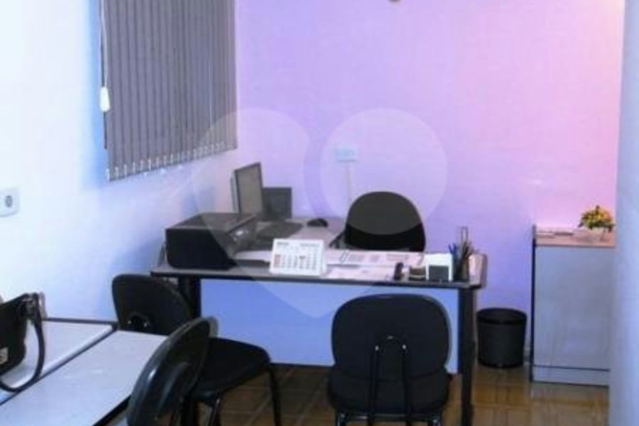 Casa Térrea à venda com 4 quartos, sendo 1 suíte, em Jardim Virginia Bianca, São Paulo, SP