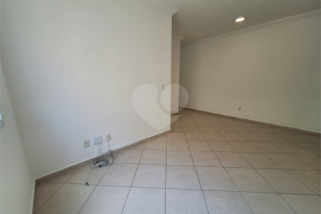 Apartamento à venda com 2 quartos, sendo 1 suíte, em Pinheirinho, Vinhedo, SP