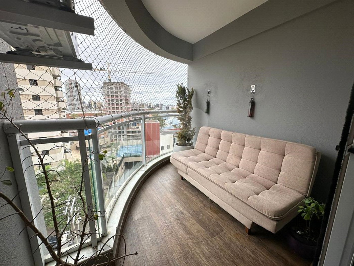 Apartamento para alugar com 3 quartos, sendo 2 suítes, em Jardim Emília, Sorocaba, SP