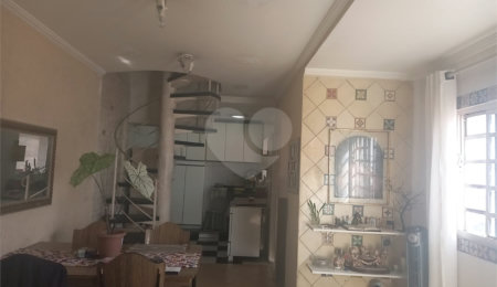 Casa à venda com 4 quartos, sendo 3 suítes,  em Água Fria, São Paulo, SP
