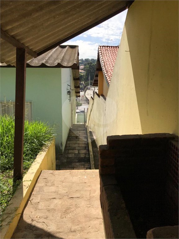 Casa à venda com 3 quartos, sendo 1 suíte, em Morumbi, São Paulo, SP