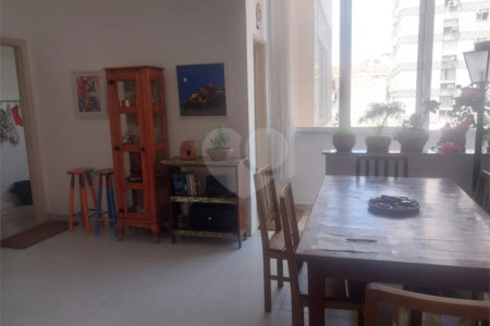 Apartamento à venda com 3 quartos, sendo 1 suíte, em Tijuca, Rio de Janeiro, RJ