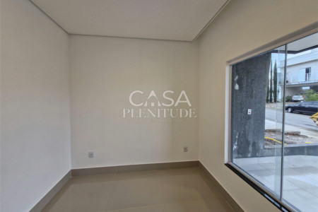 Casa em condomínio à venda com 3 quartos, sendo 1 suíte, em Cajuru do Sul, Sorocaba, SP