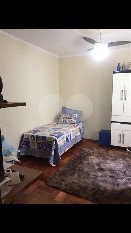 Casa à venda com 4 quartos, sendo 2 suítes,  em Vila Monumento, São Paulo, SP